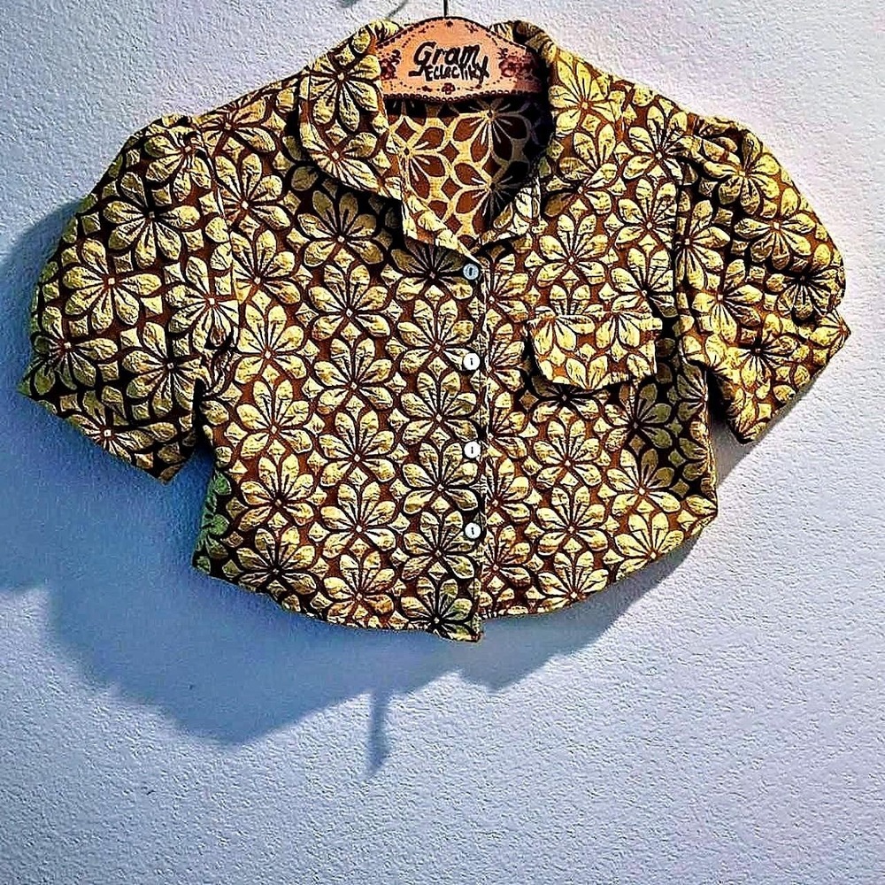 Textured Gold Floral Puff Sleeve Crop Top